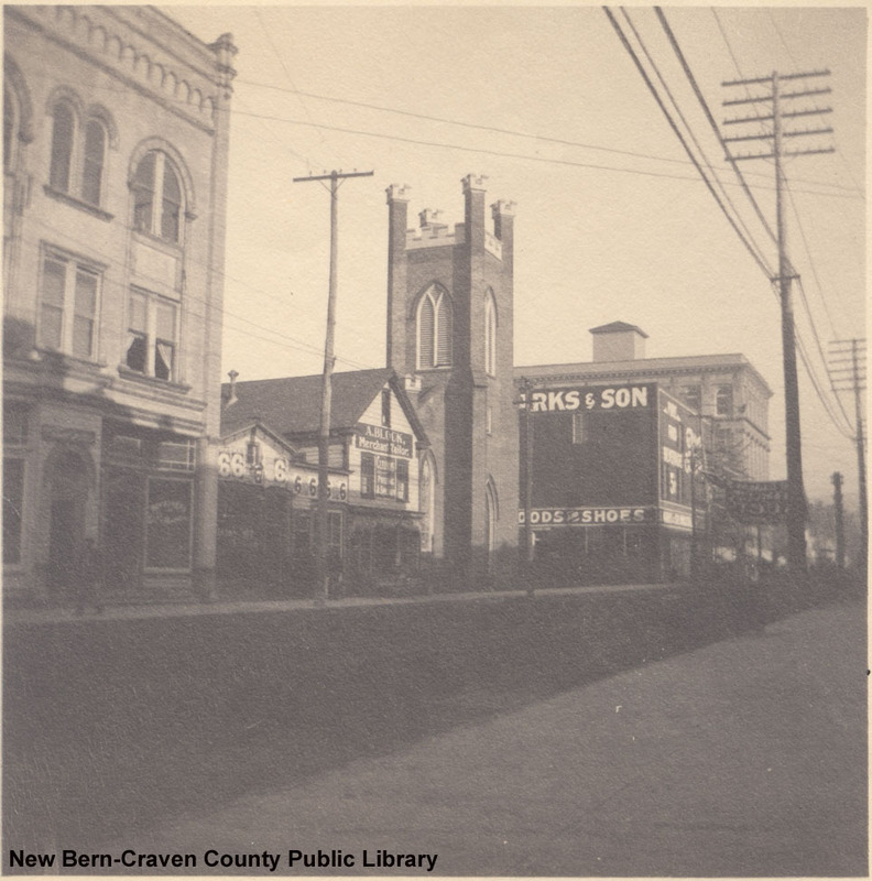 Middle Street, 200 block, west side Middle Street, 200 block, west side