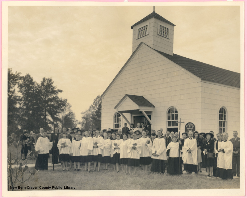Photograph of St. Anne's Church in Jacksonville, North Carolina