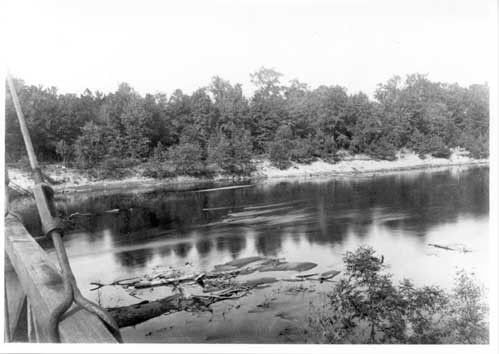 White Hall where the Confederate Gunboat Lay--click for more information